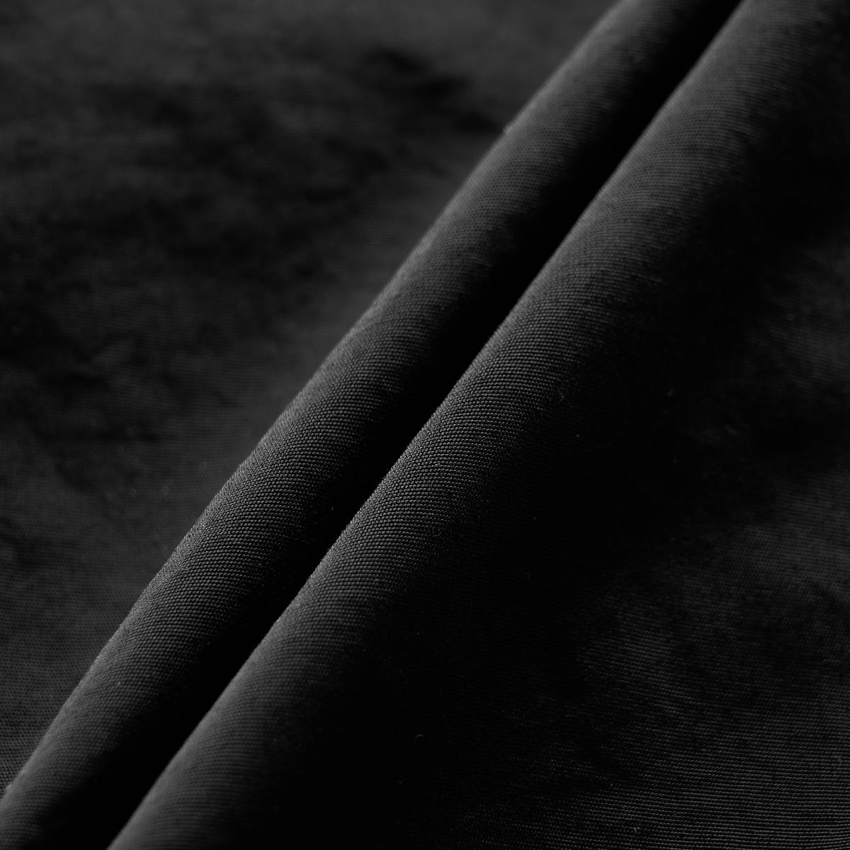 (19)Black