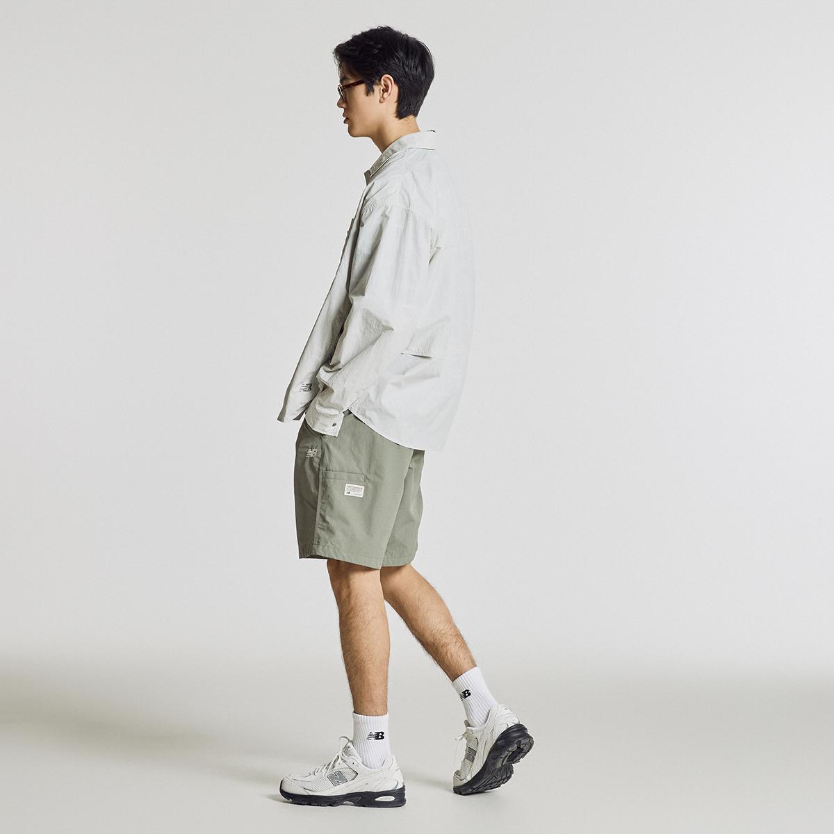 (49)Khaki