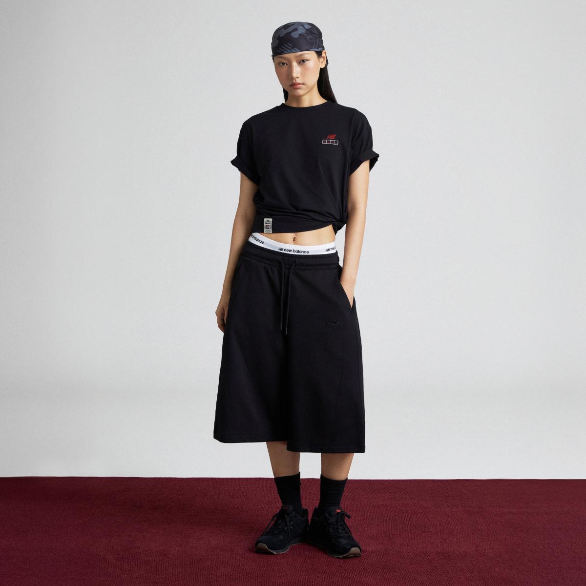 (19)Black