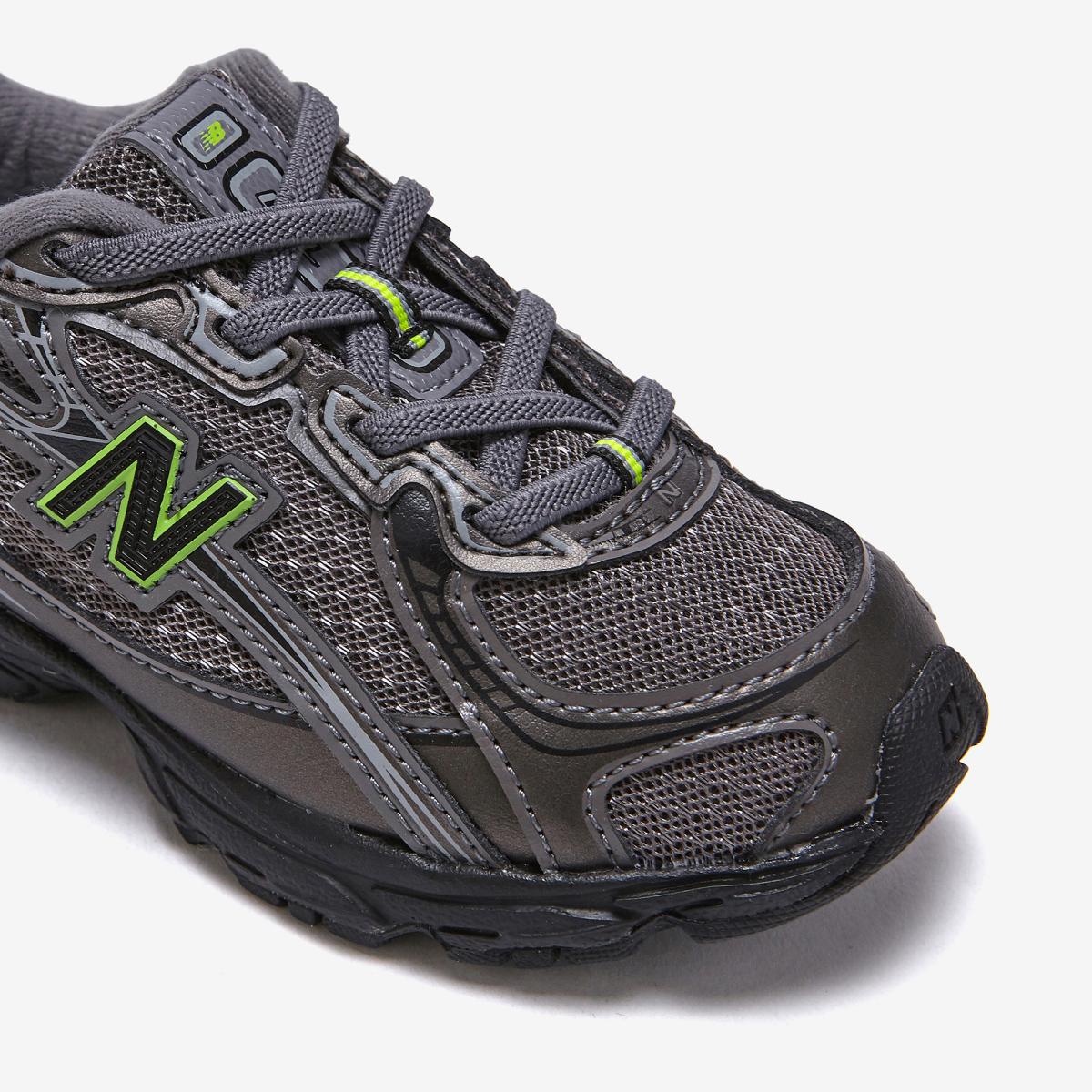 (17)Dark Gray