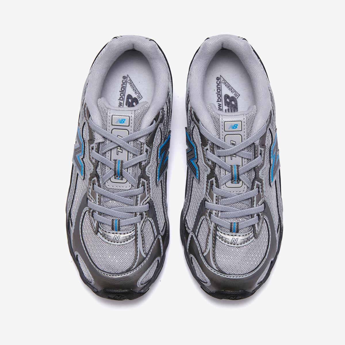 (51)Light Blue