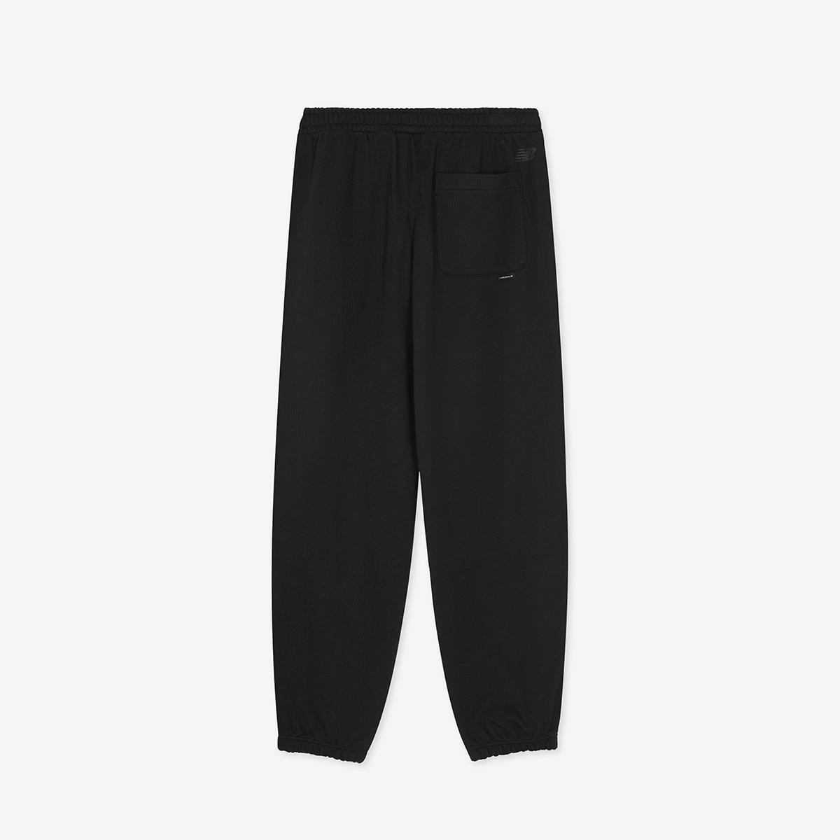 (19)Black