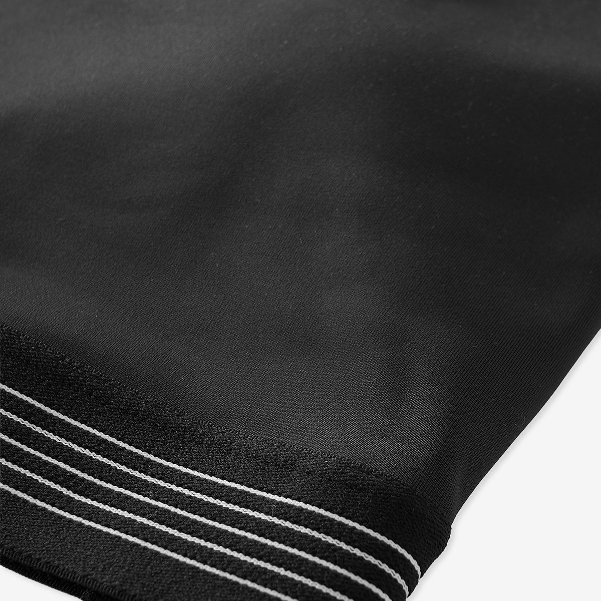 (19)Black