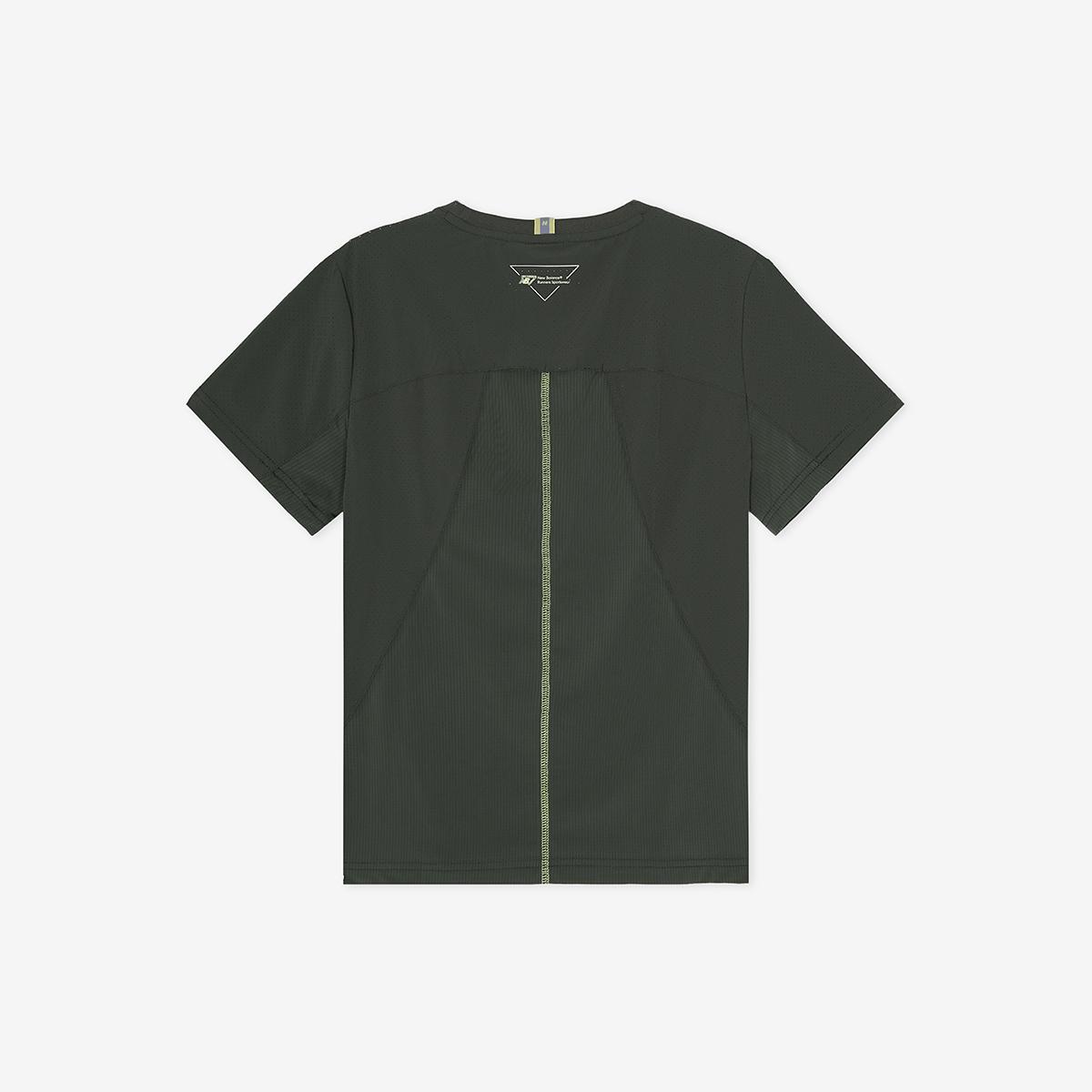 (60)Charcoal