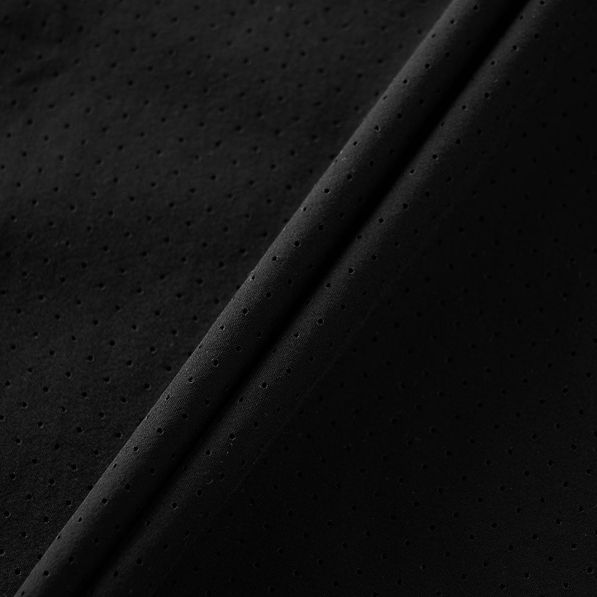 (19)Black