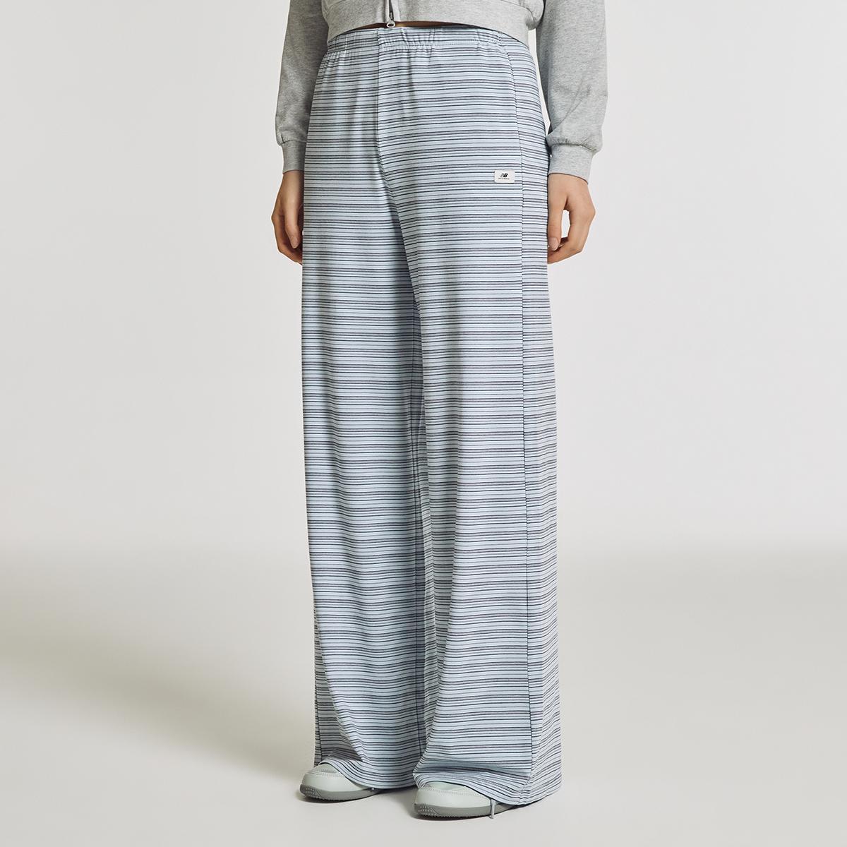 (51)Light Blue