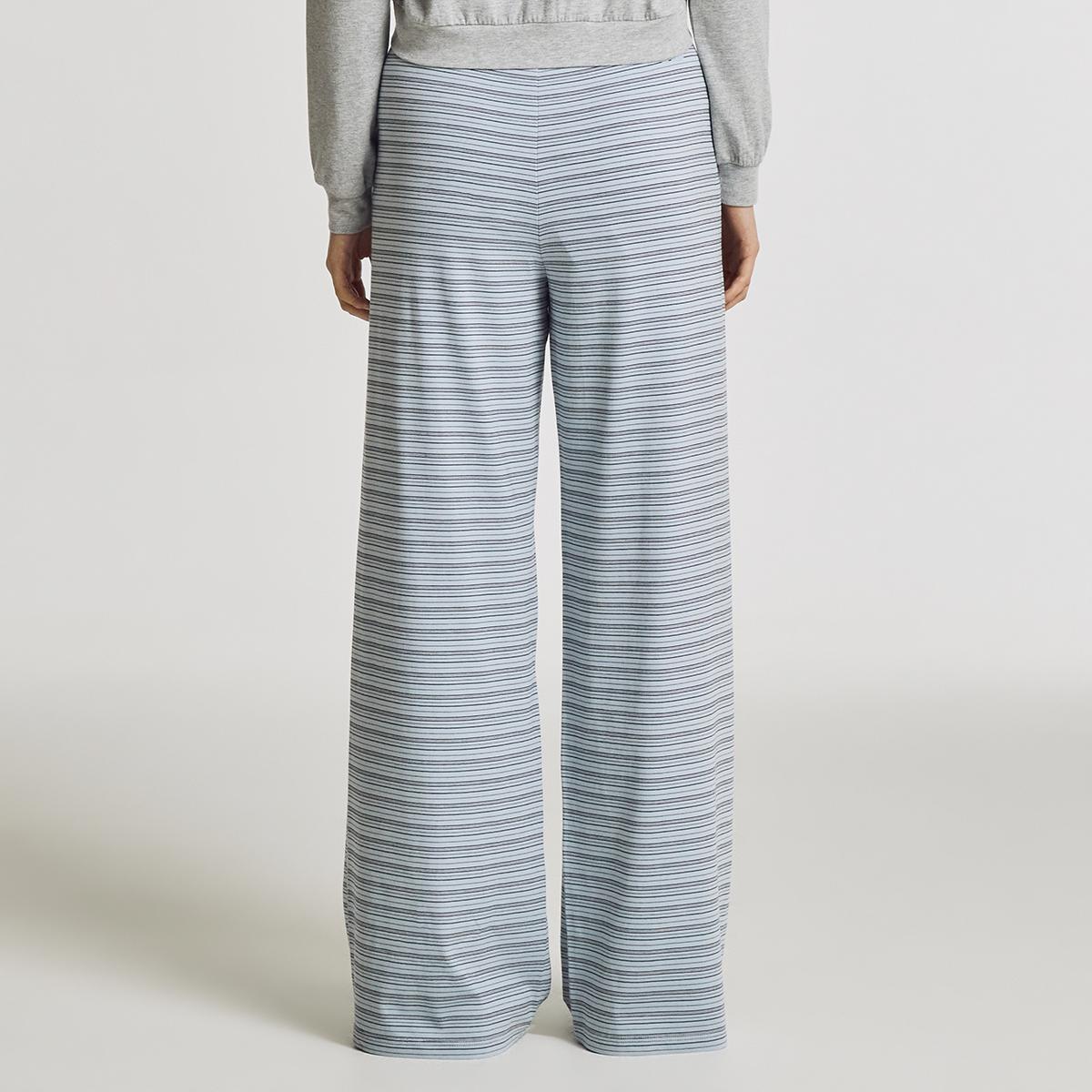 (51)Light Blue