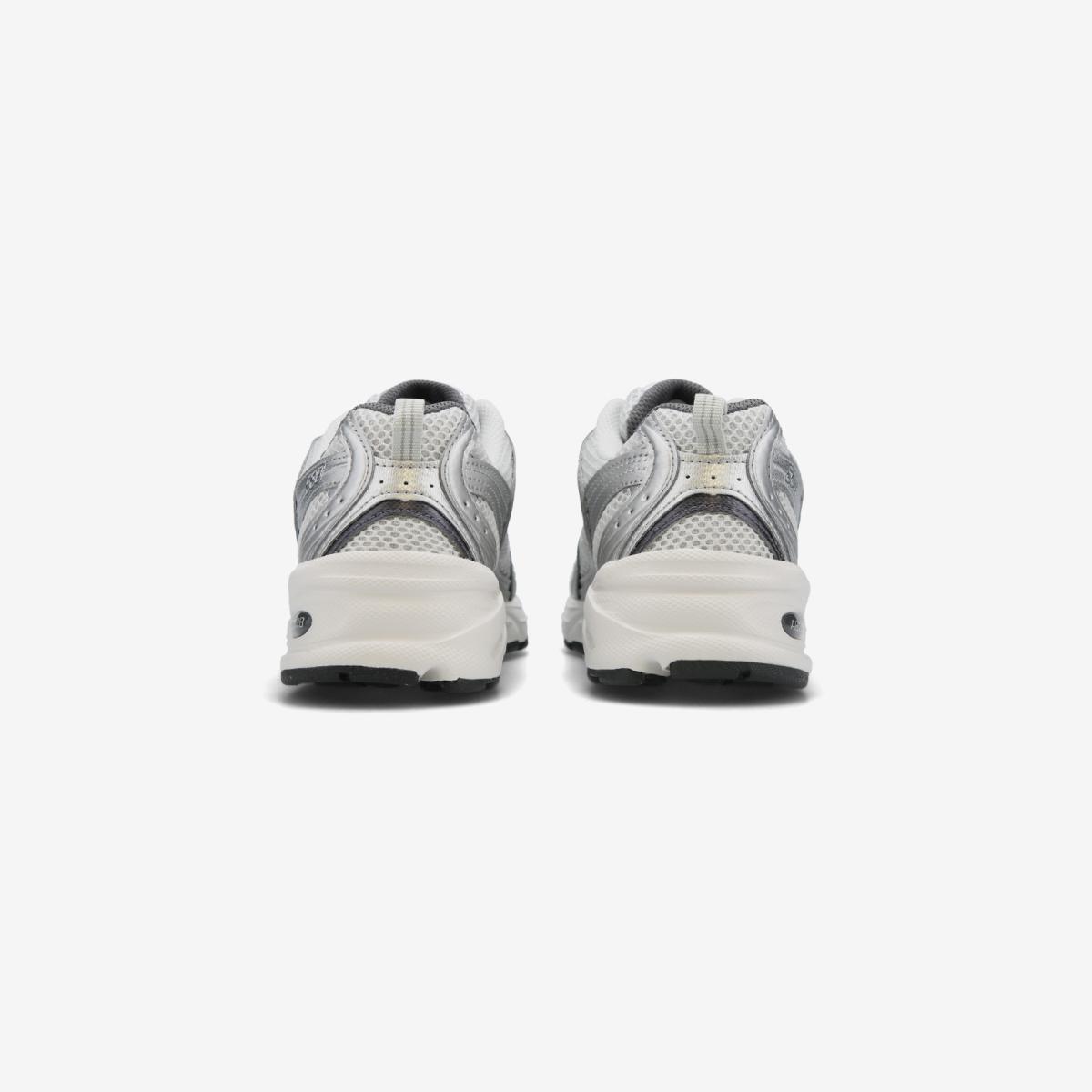 (91)Silver