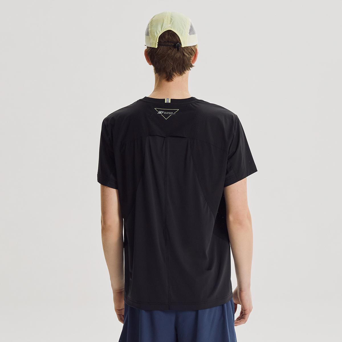 (19)Black