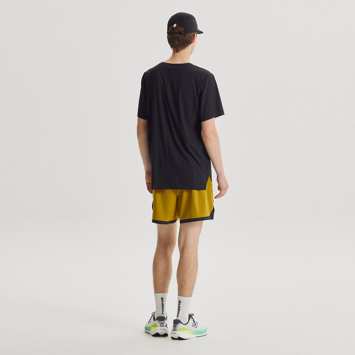(19)Black