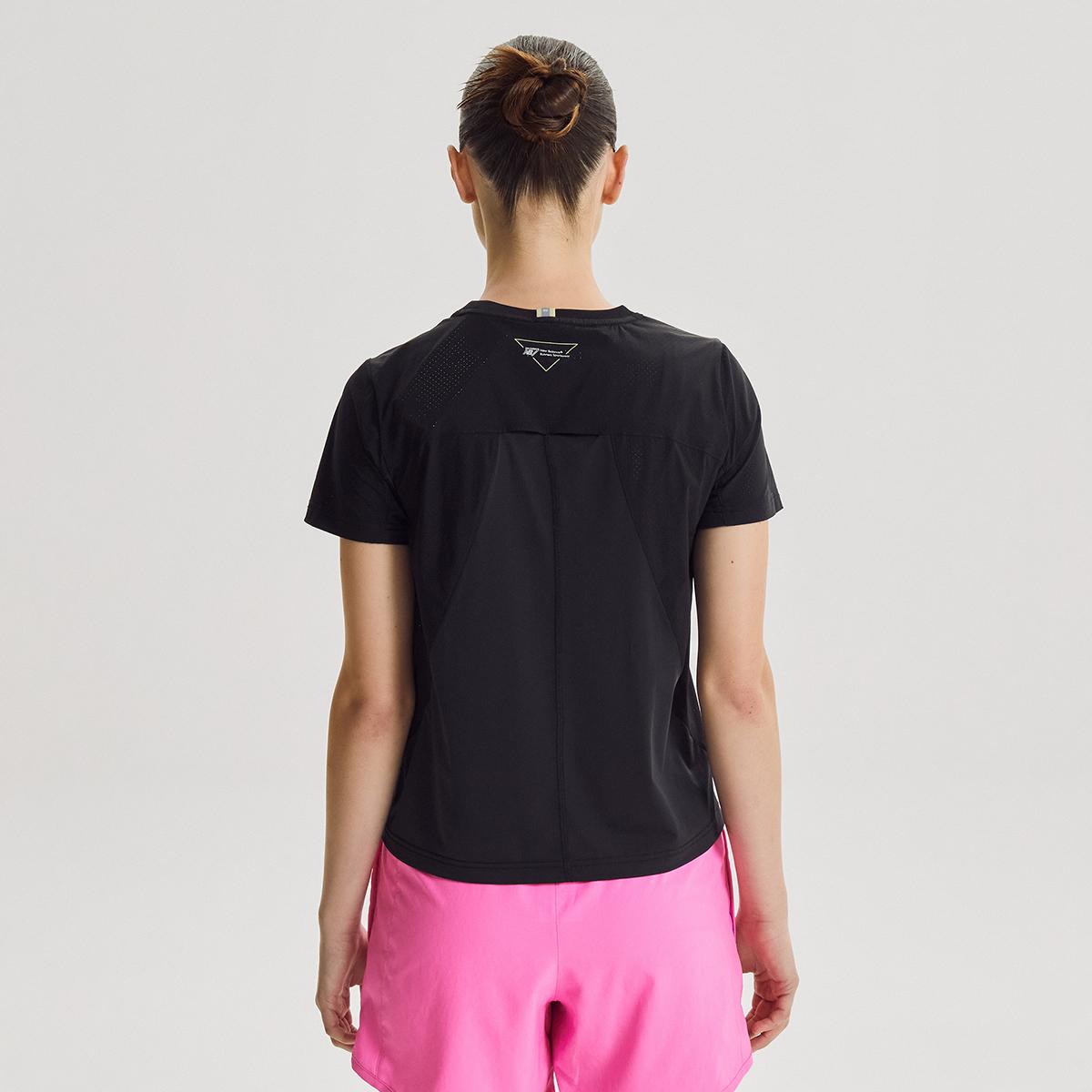 (19)Black