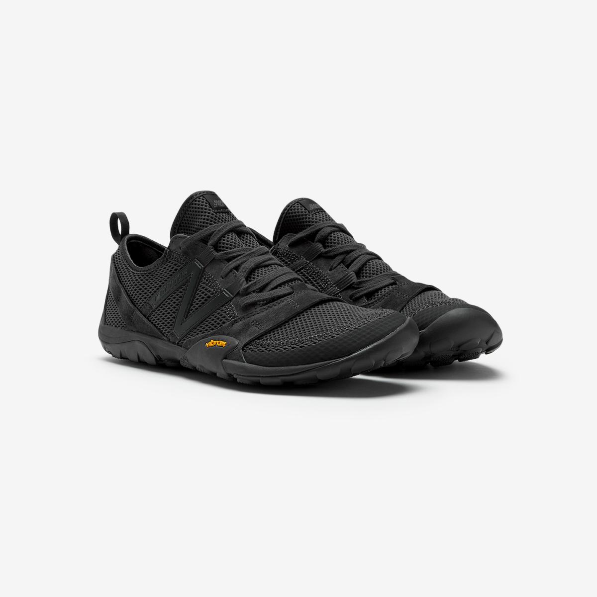 (19)Black