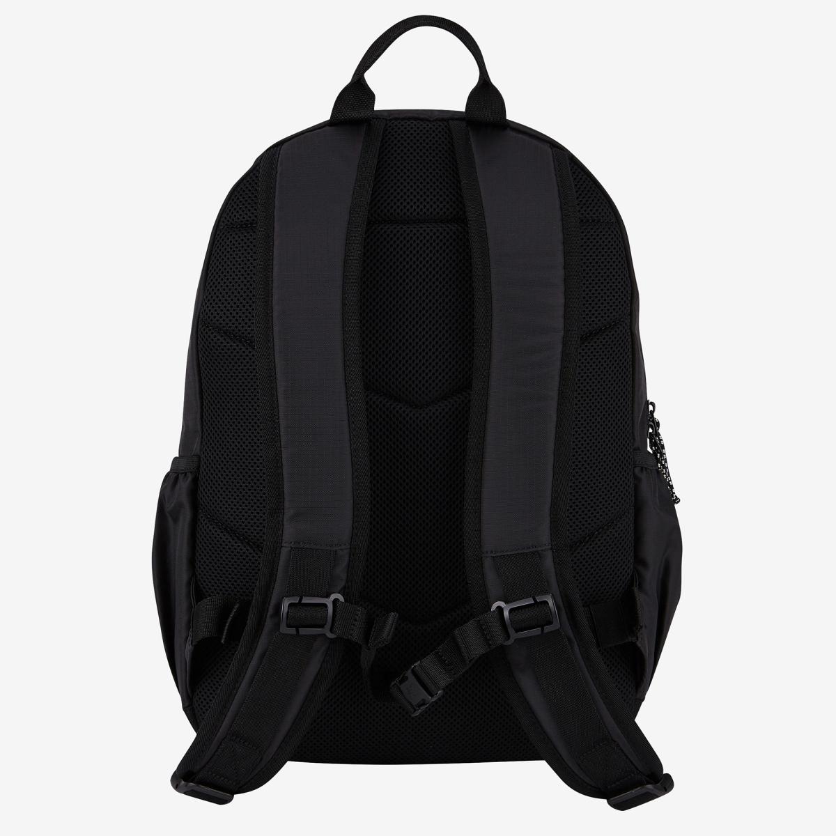 (19)Black