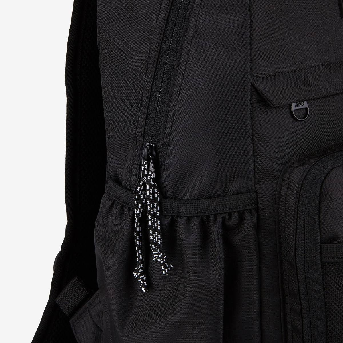 (19)Black