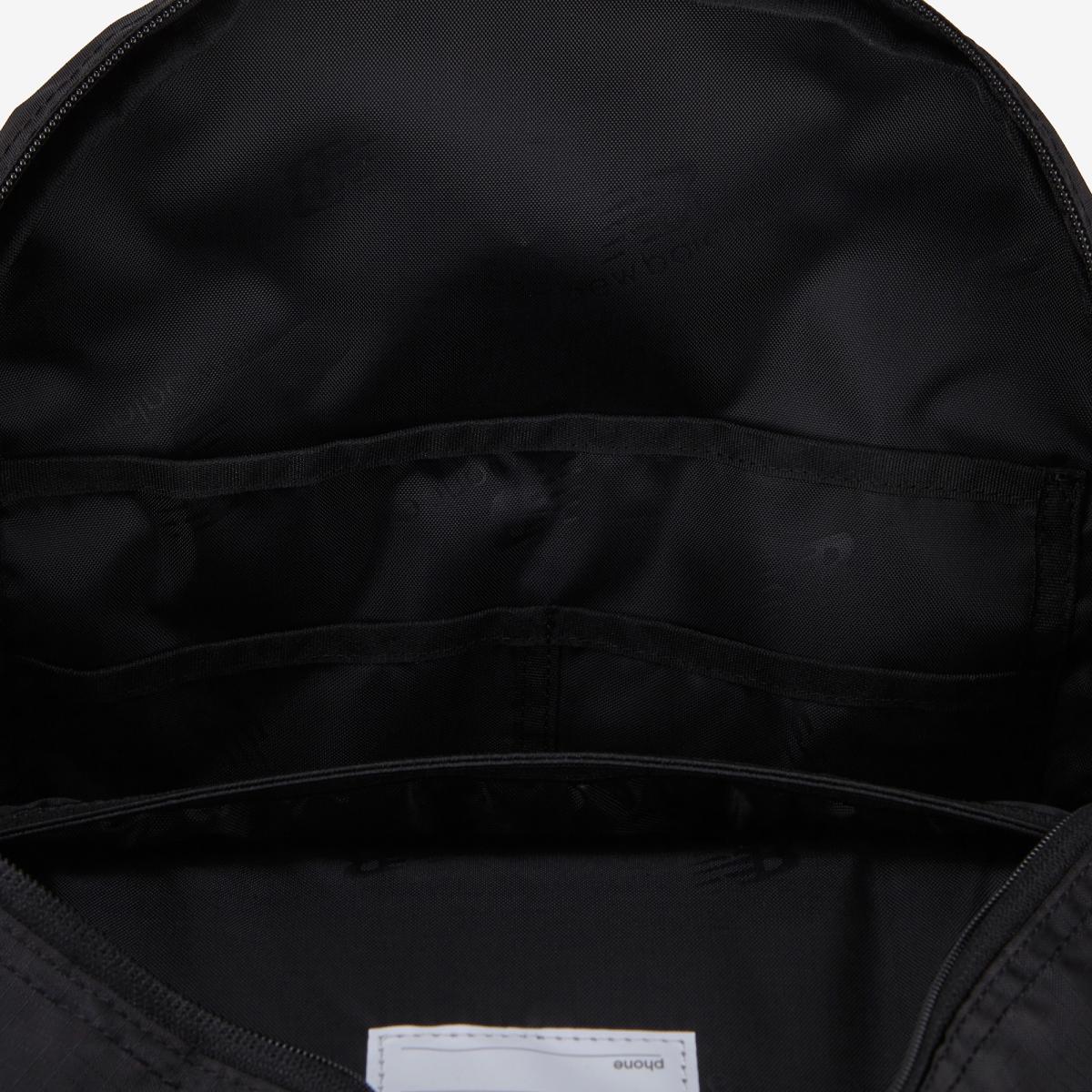 (19)Black