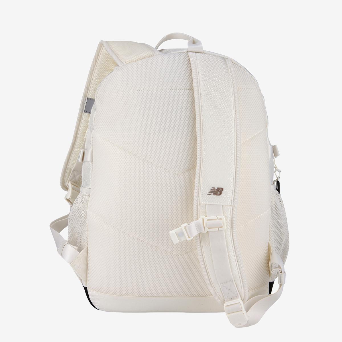 (39)Ivory