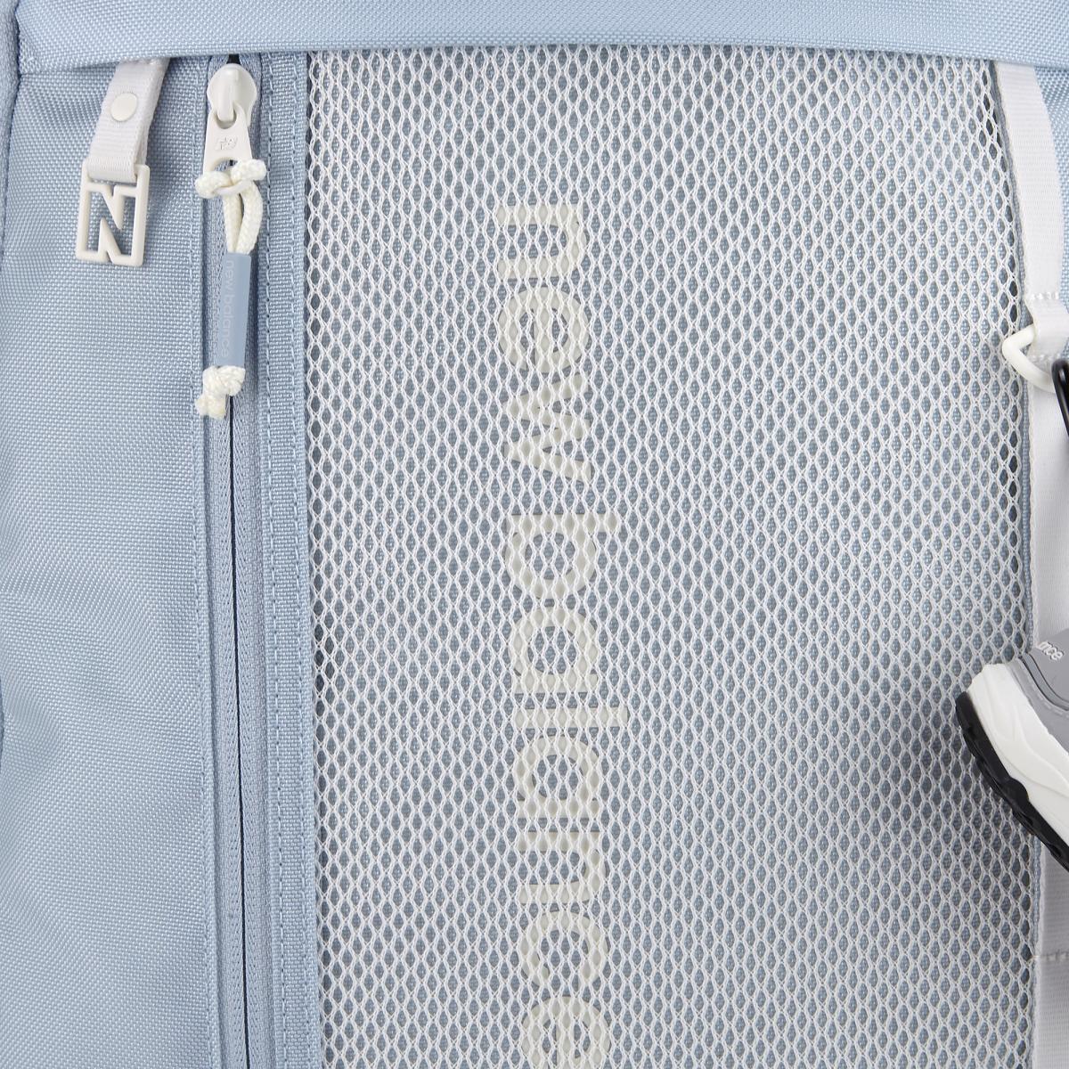 (51)Light Blue