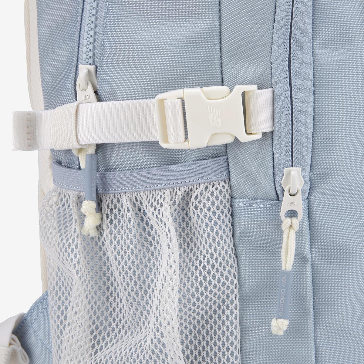 (51)Light Blue