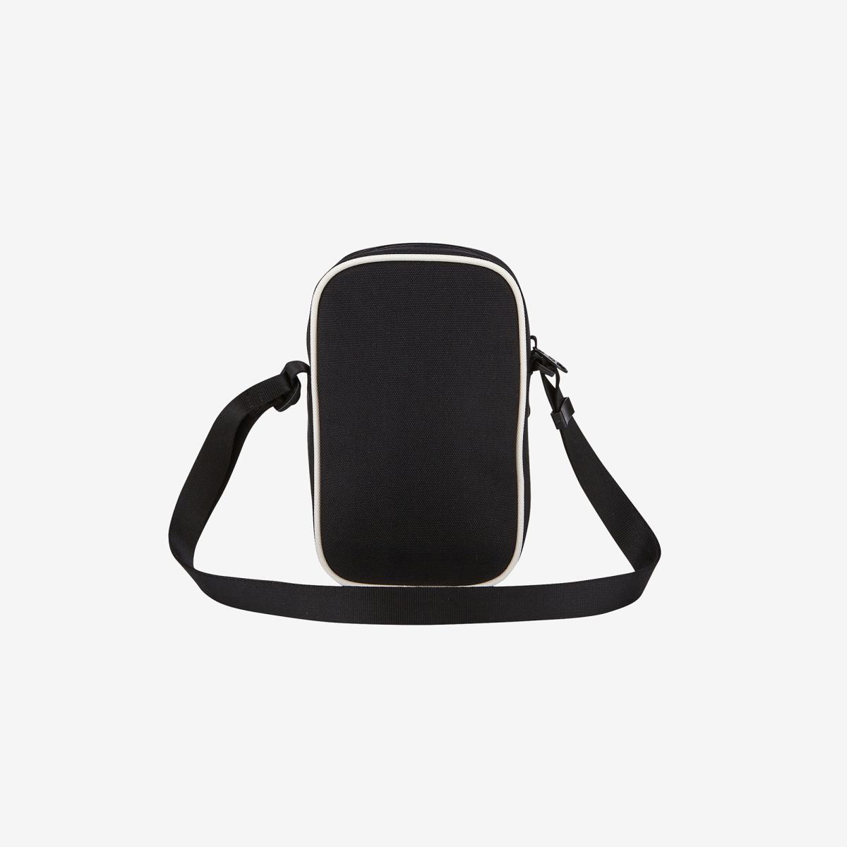 (19)Black