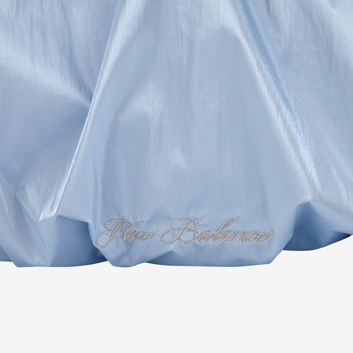 (51)Light Blue