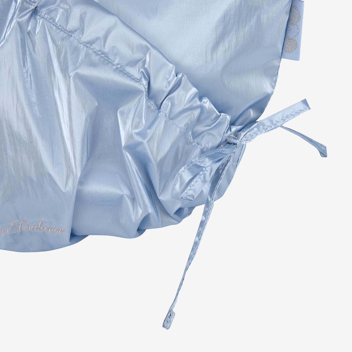 (51)Light Blue