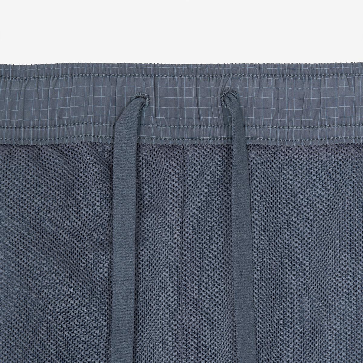 (52)Dark Blue