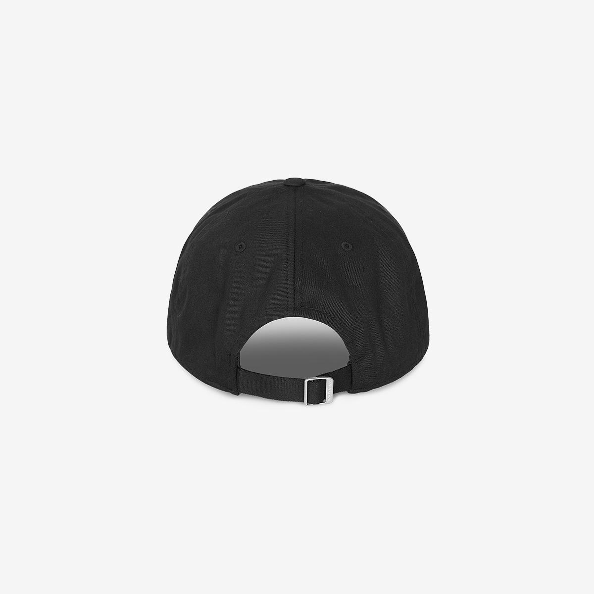 (19)Black