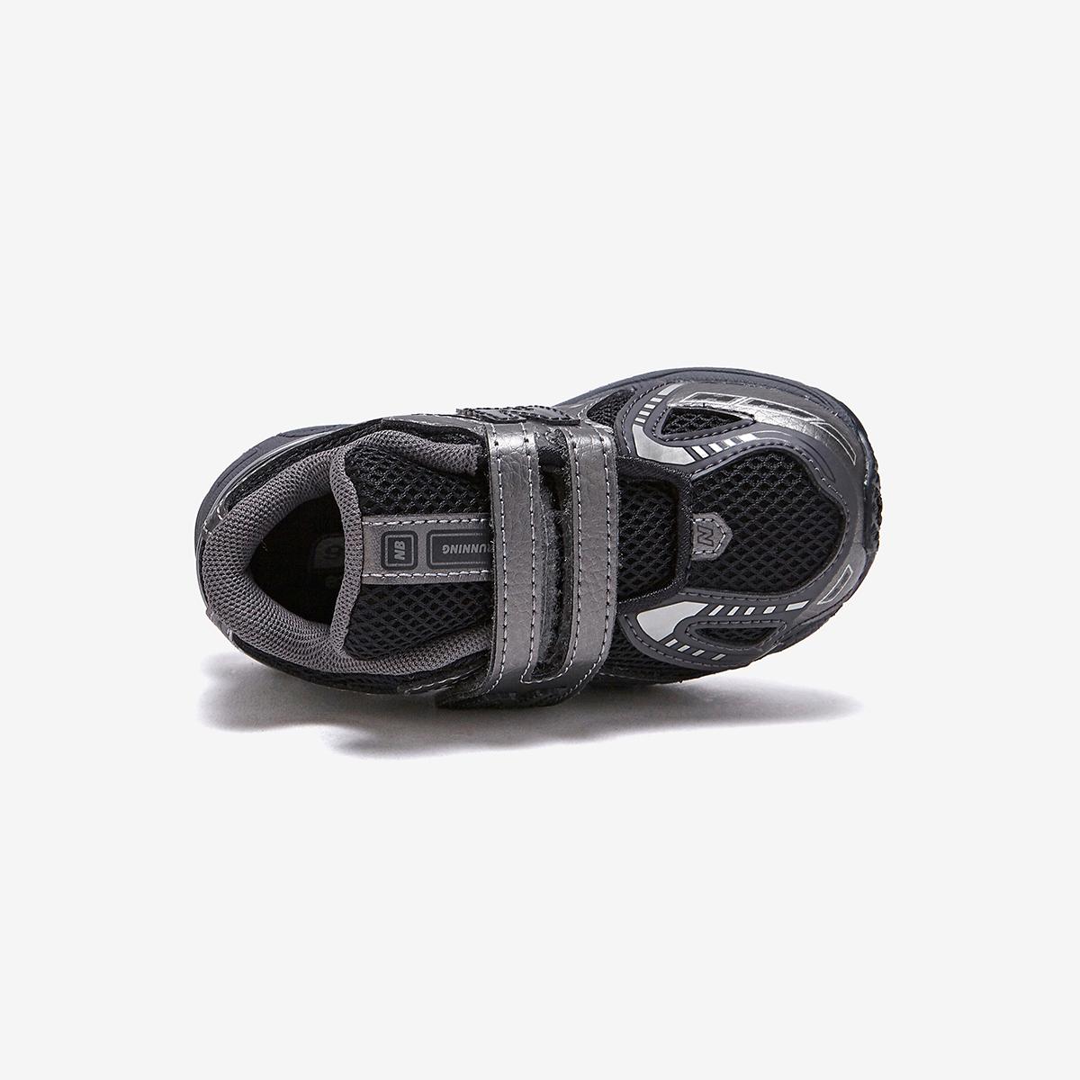 (19)Black