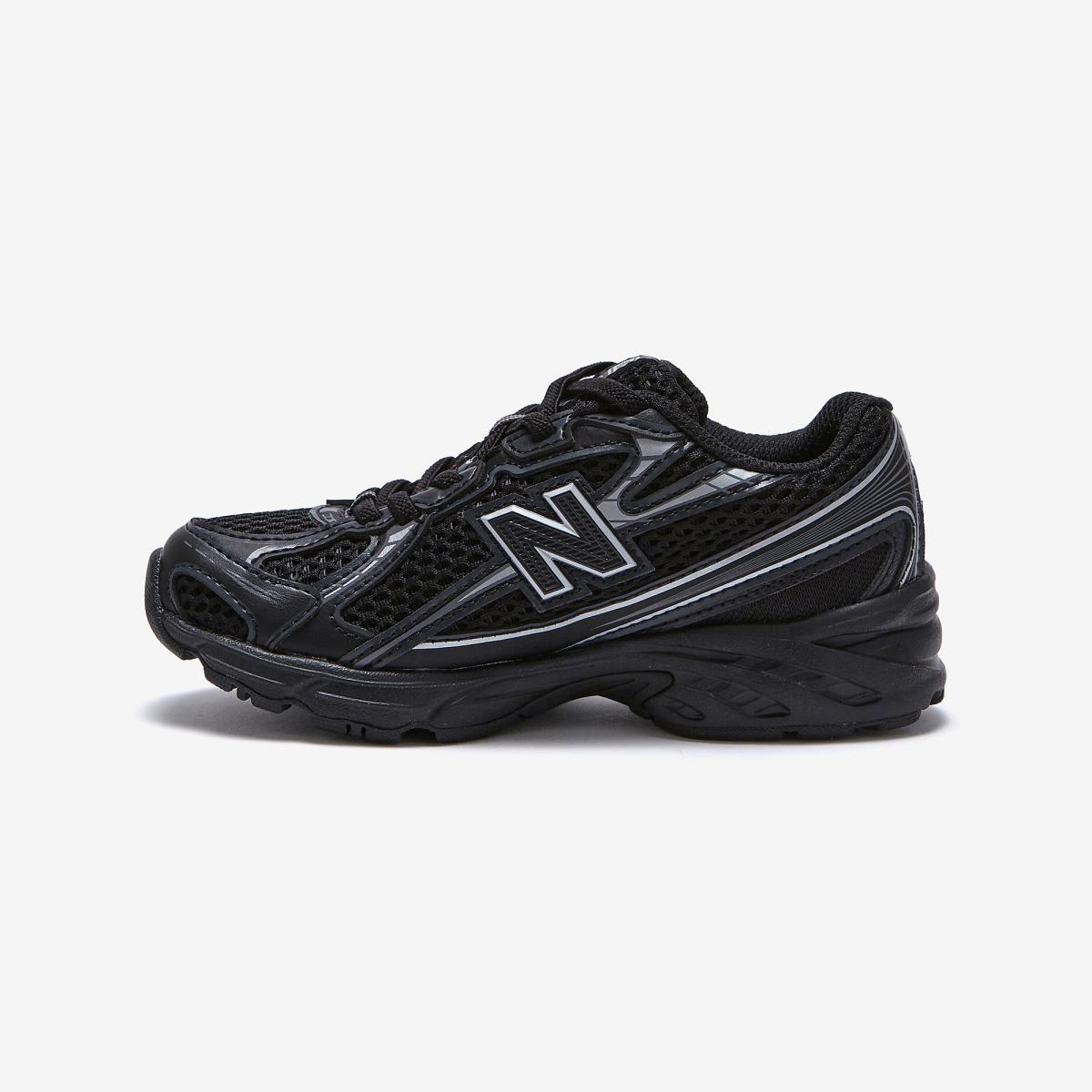 (19)Black