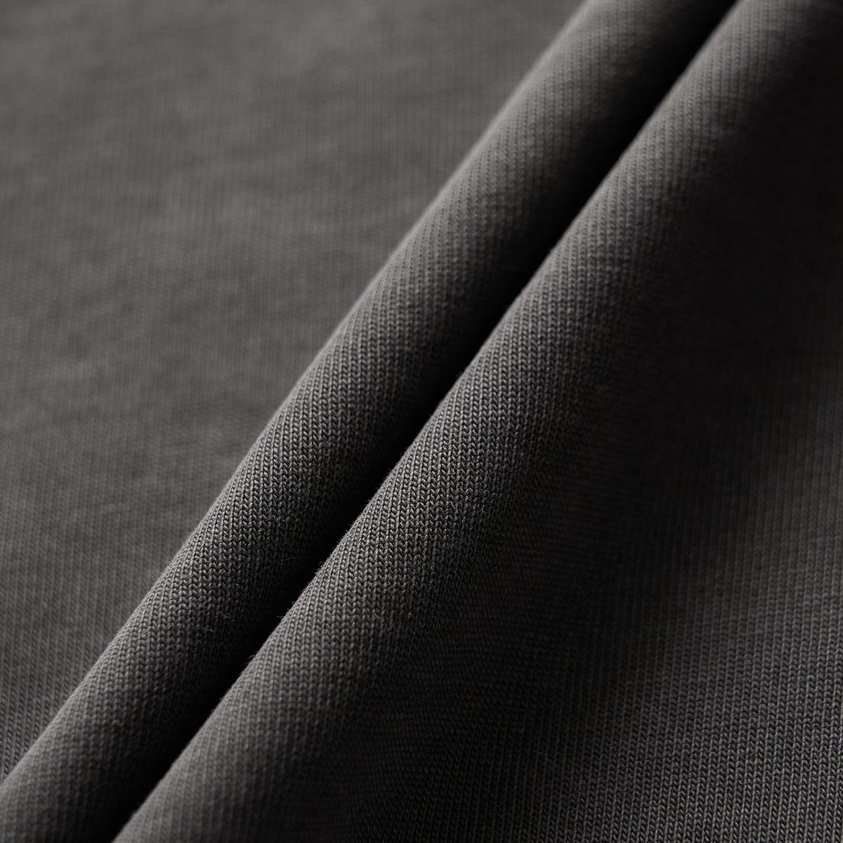 (60)Charcoal