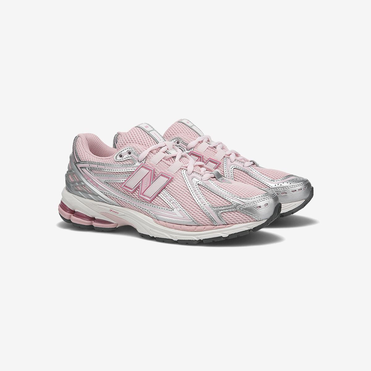 (25)Pink