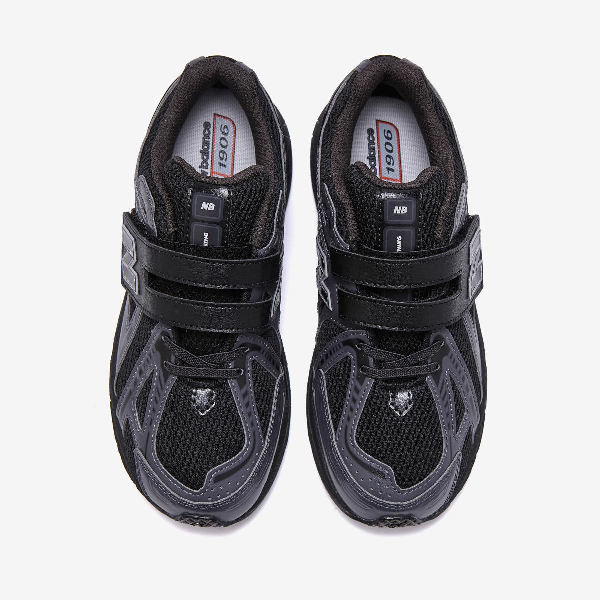 (19)Black