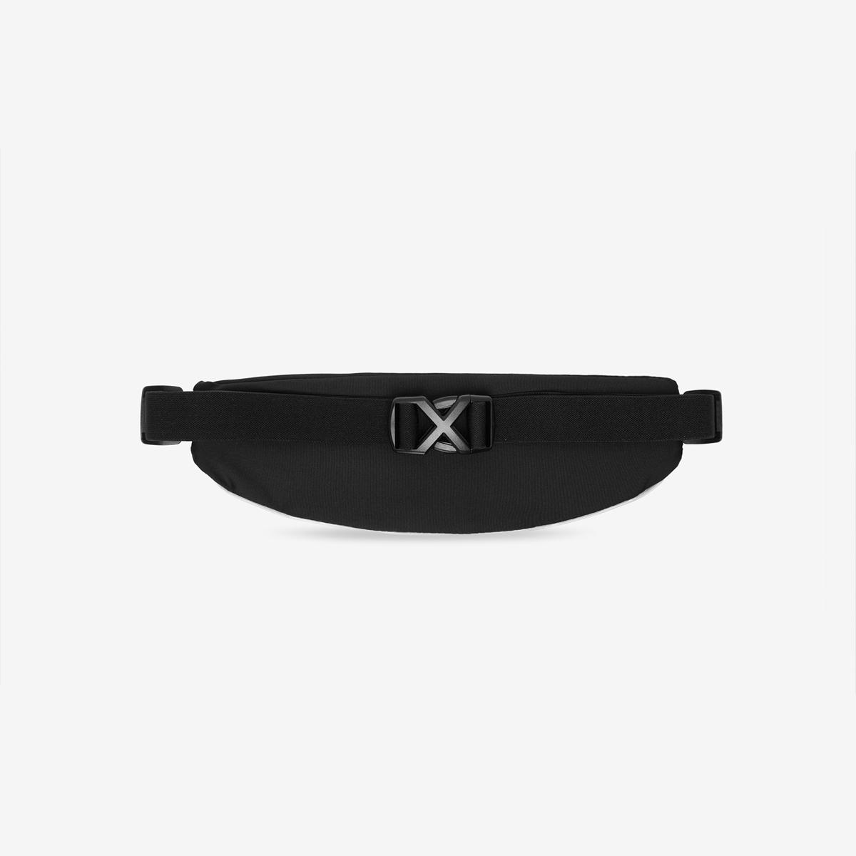 (19)Black