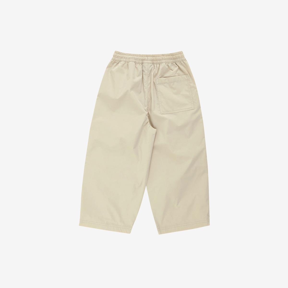 (35)Beige