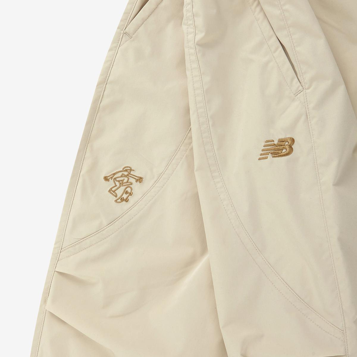 (35)Beige