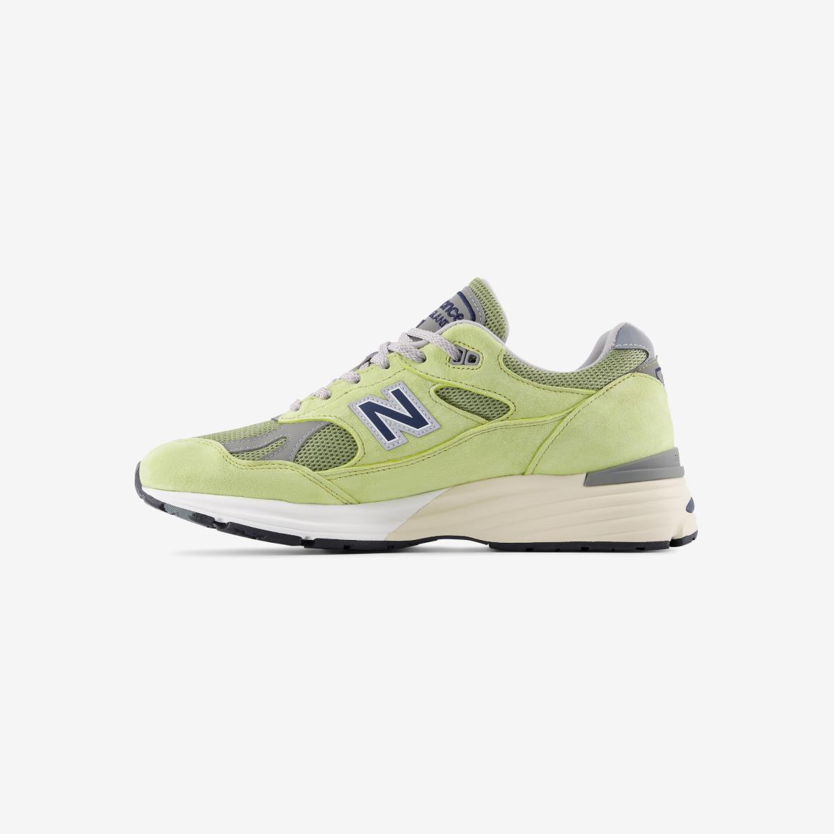 (41)Light Green