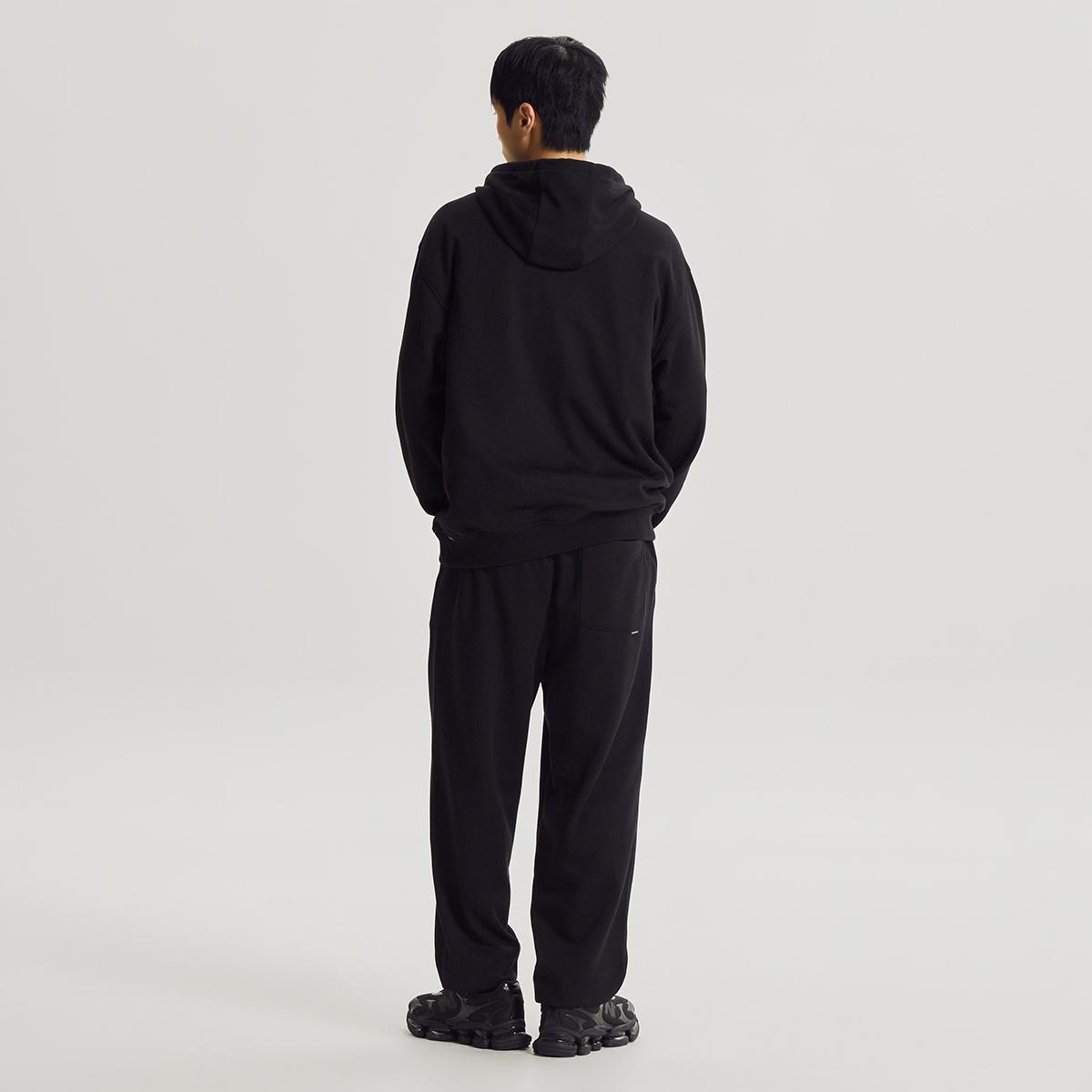 (19)Black