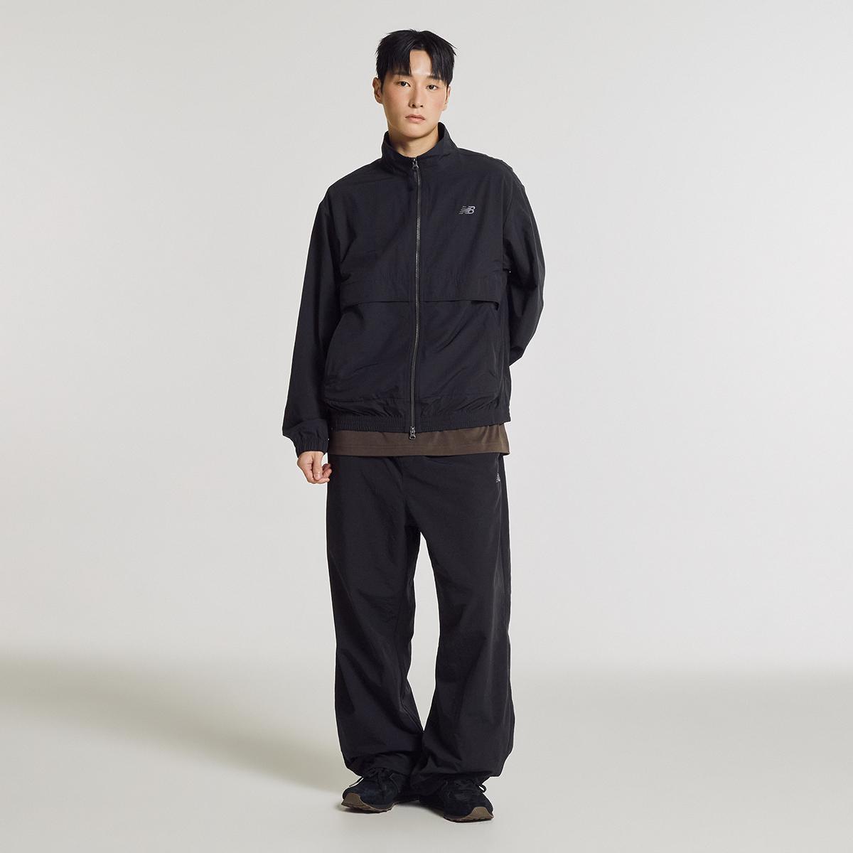 (19)Black
