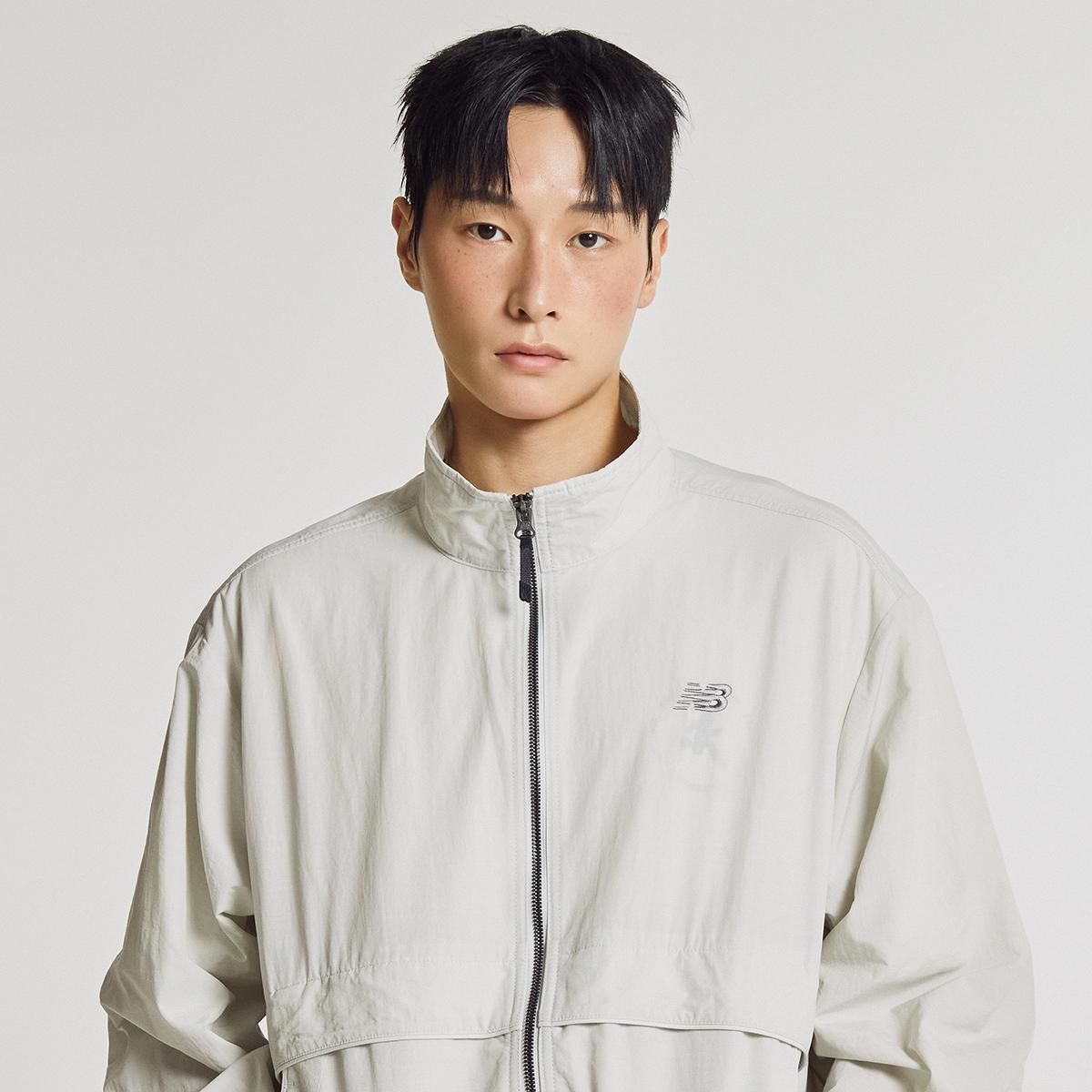 (16)Light Gray