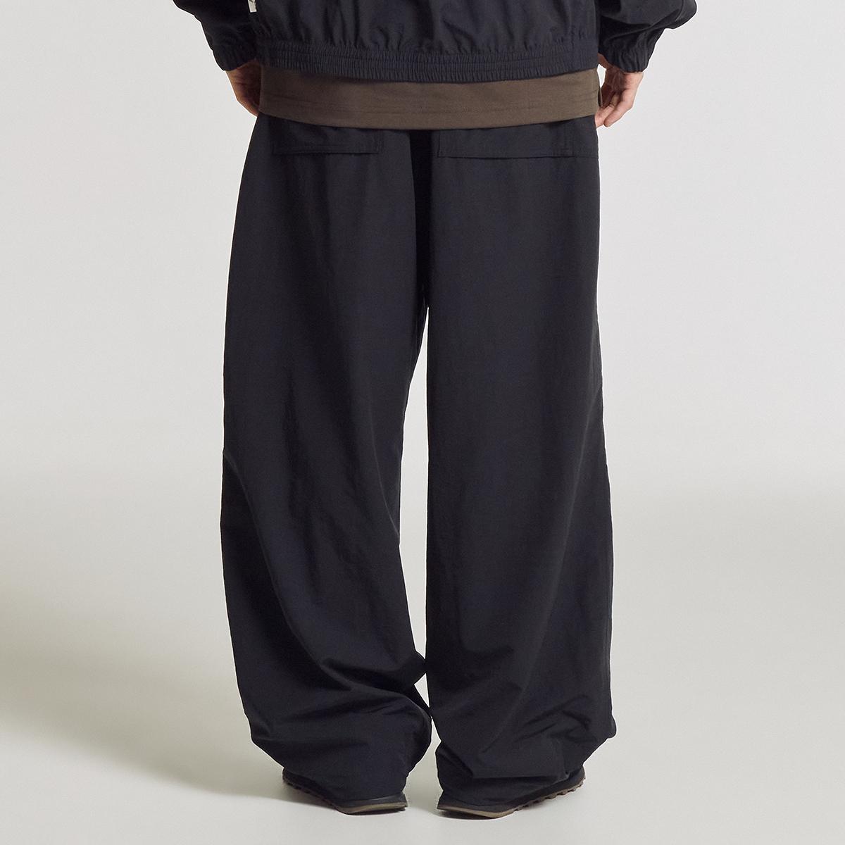 (19)Black