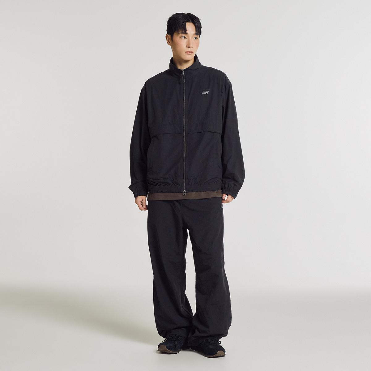 (19)Black