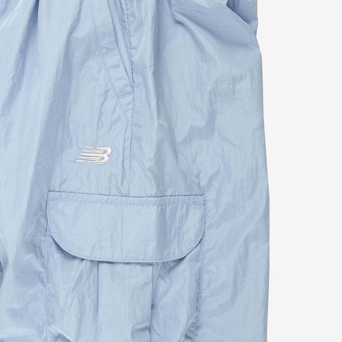(51)Light Blue