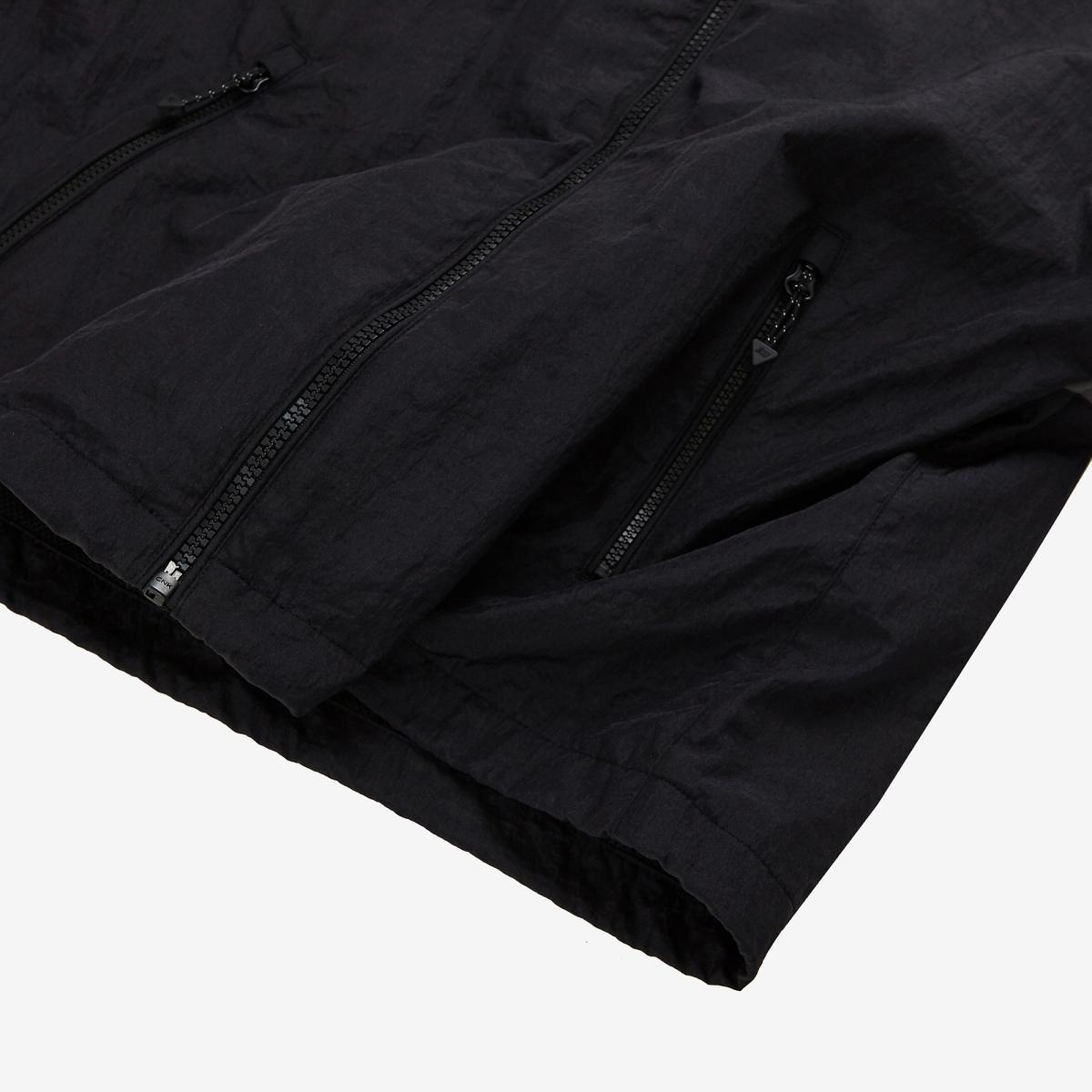 (19)Black