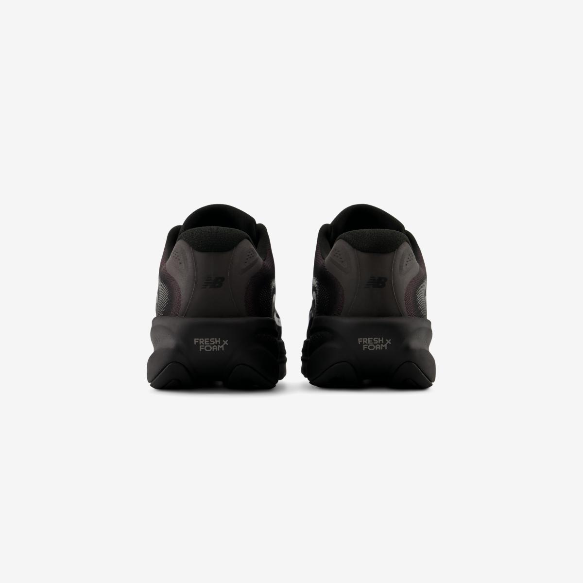 (19)Black