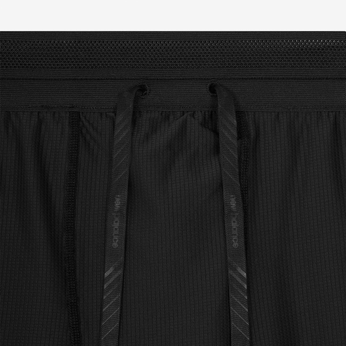 (19)Black