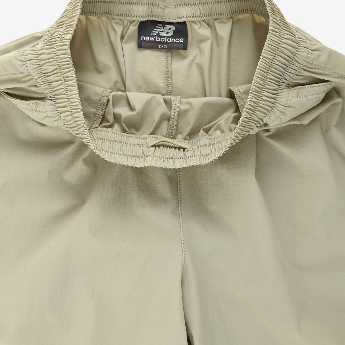(35)Beige