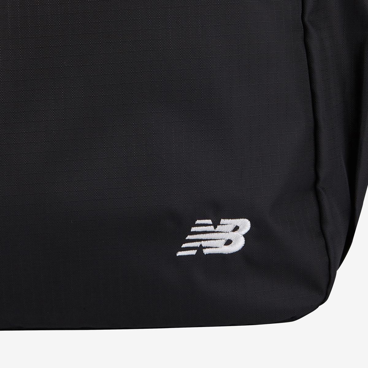 (19)Black