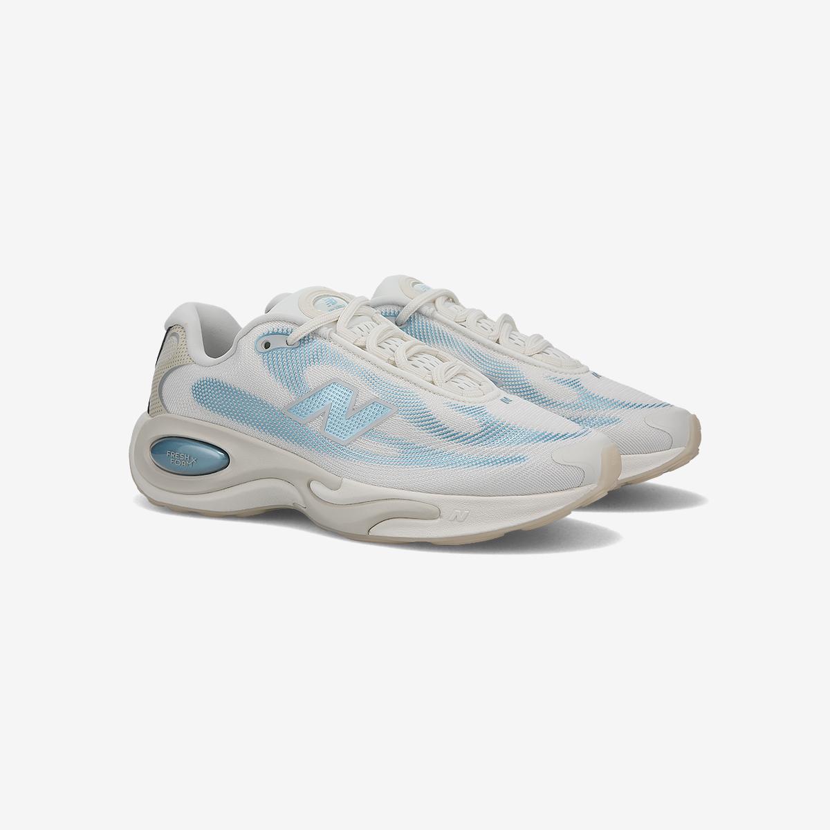 (50)Blue