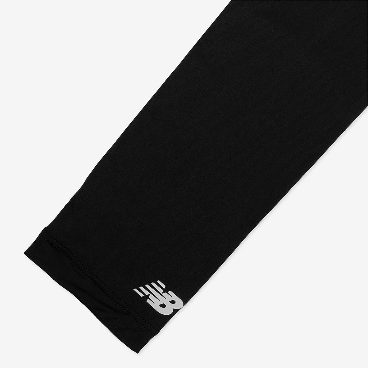 (19)Black