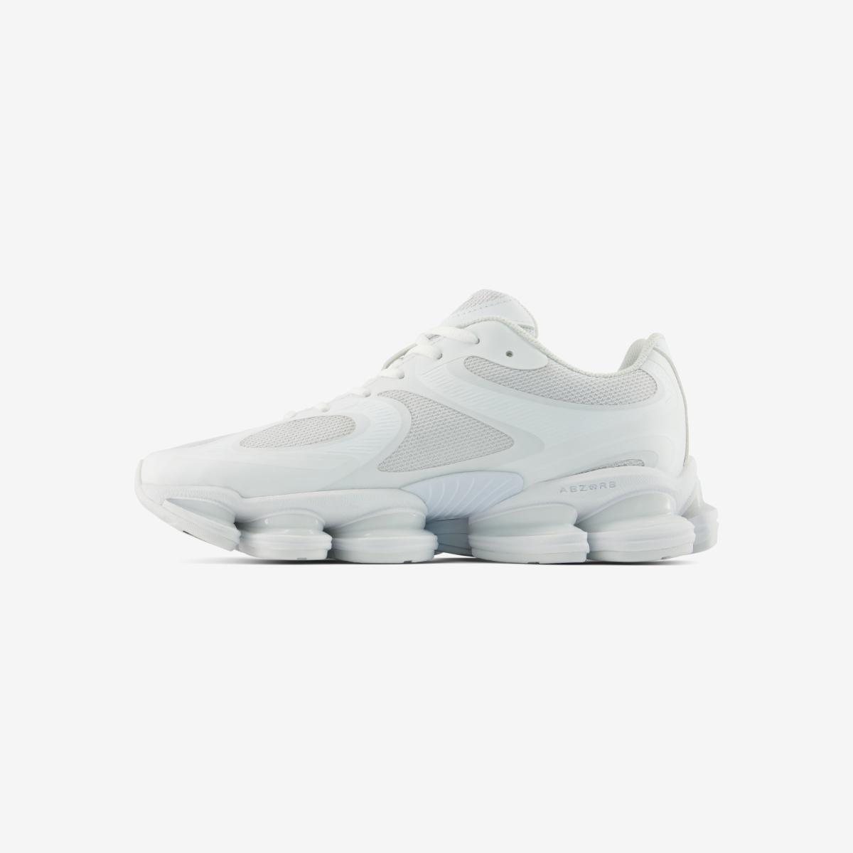 (10)White